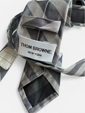 Thom Browne Gray & Light Gray Diagonal Stripe Silk Tie